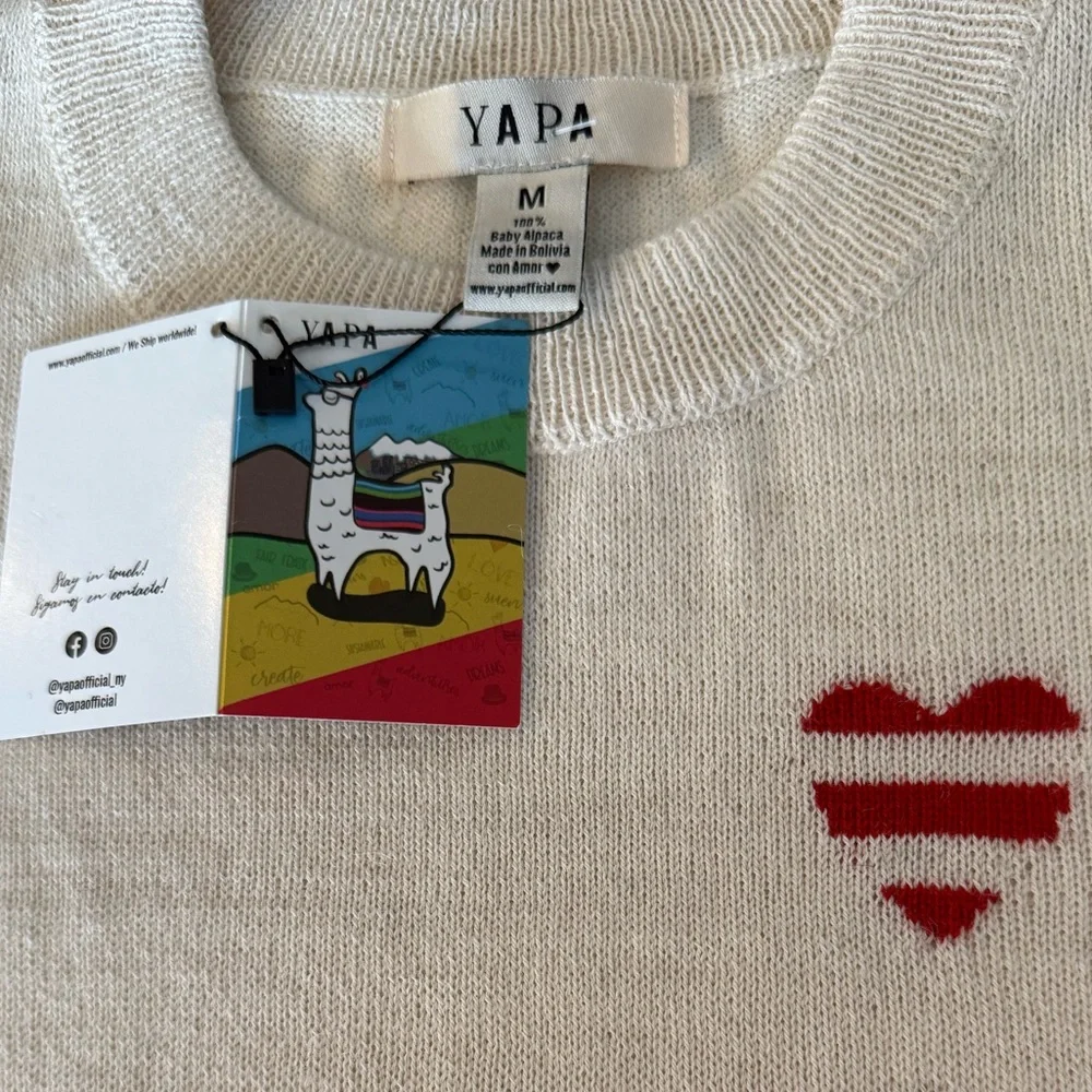 NWT YAPA Light Weight Baby Alpaca Sweater Off White Stepped Heart Medium $225